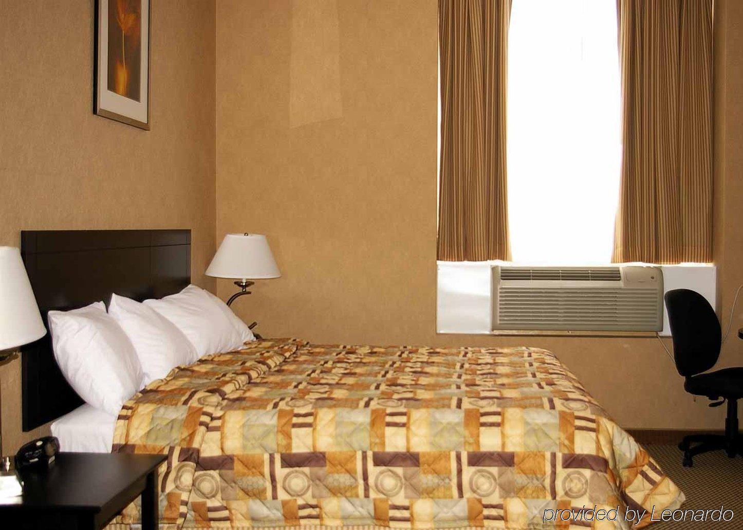 And Hotel Woodstock