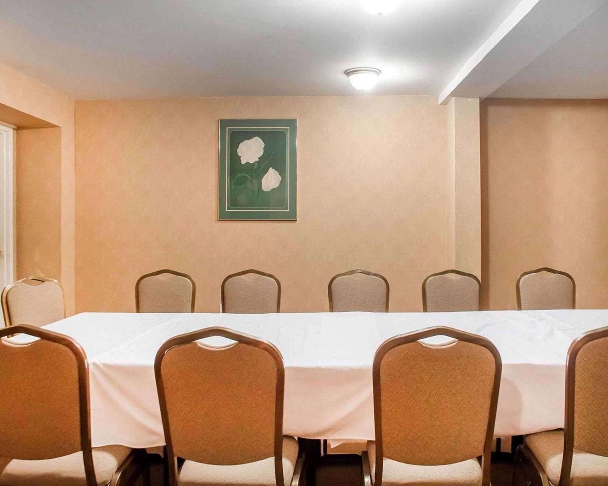 And Hotel