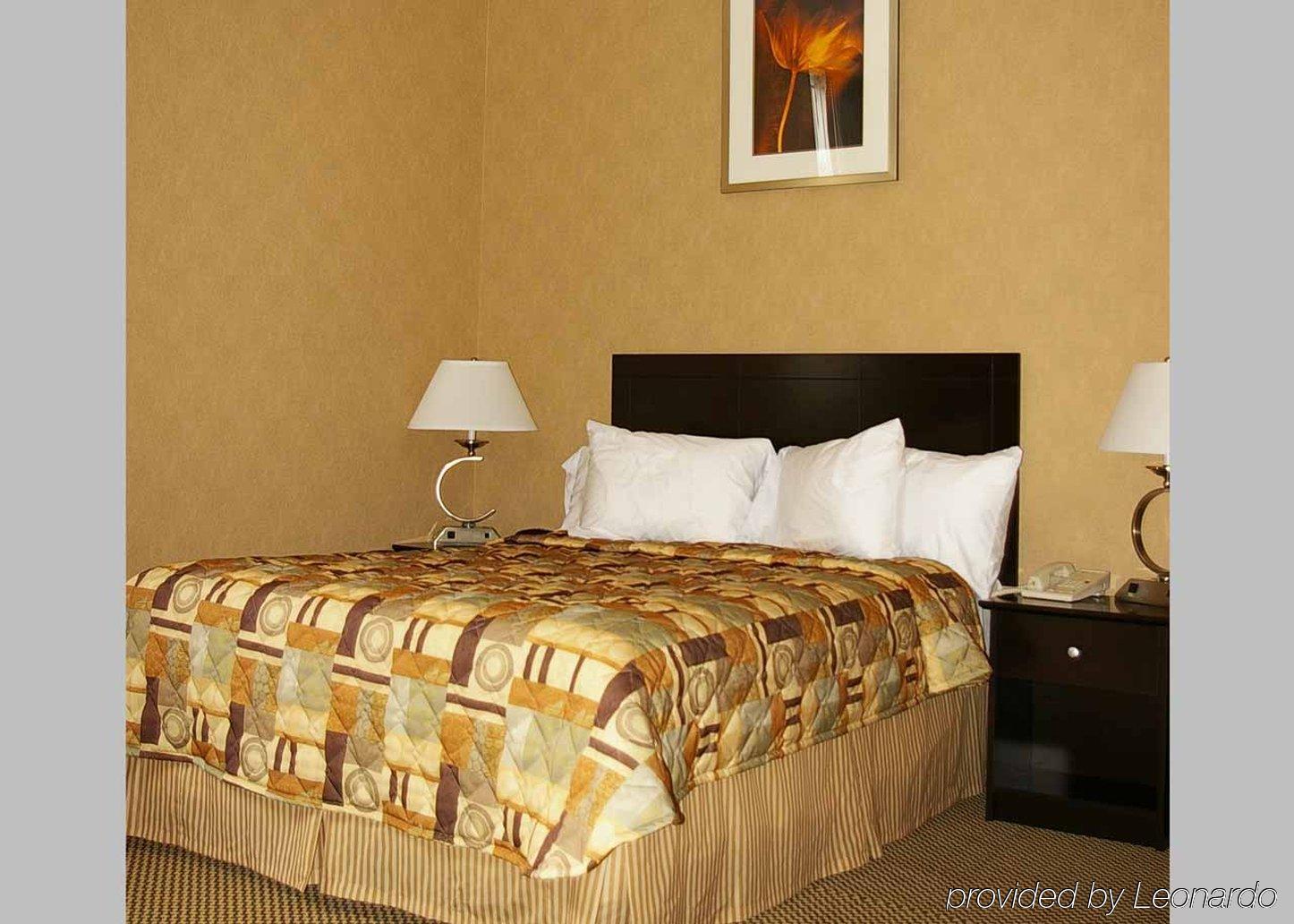 Hotel And Woodstock